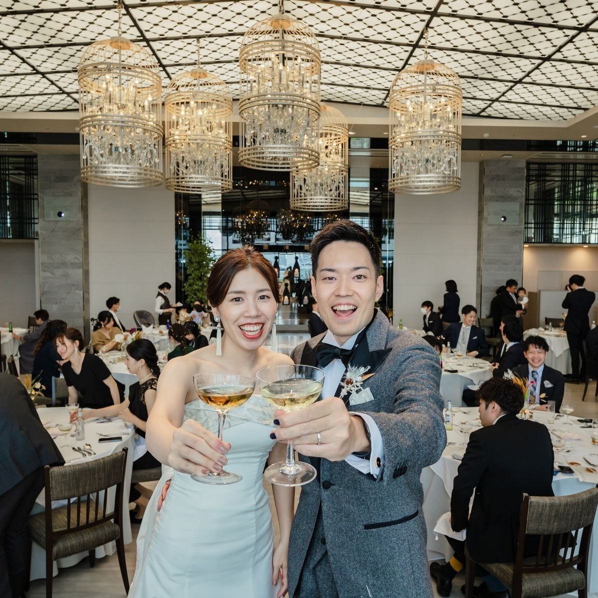 披露宴パーティのカバー写真