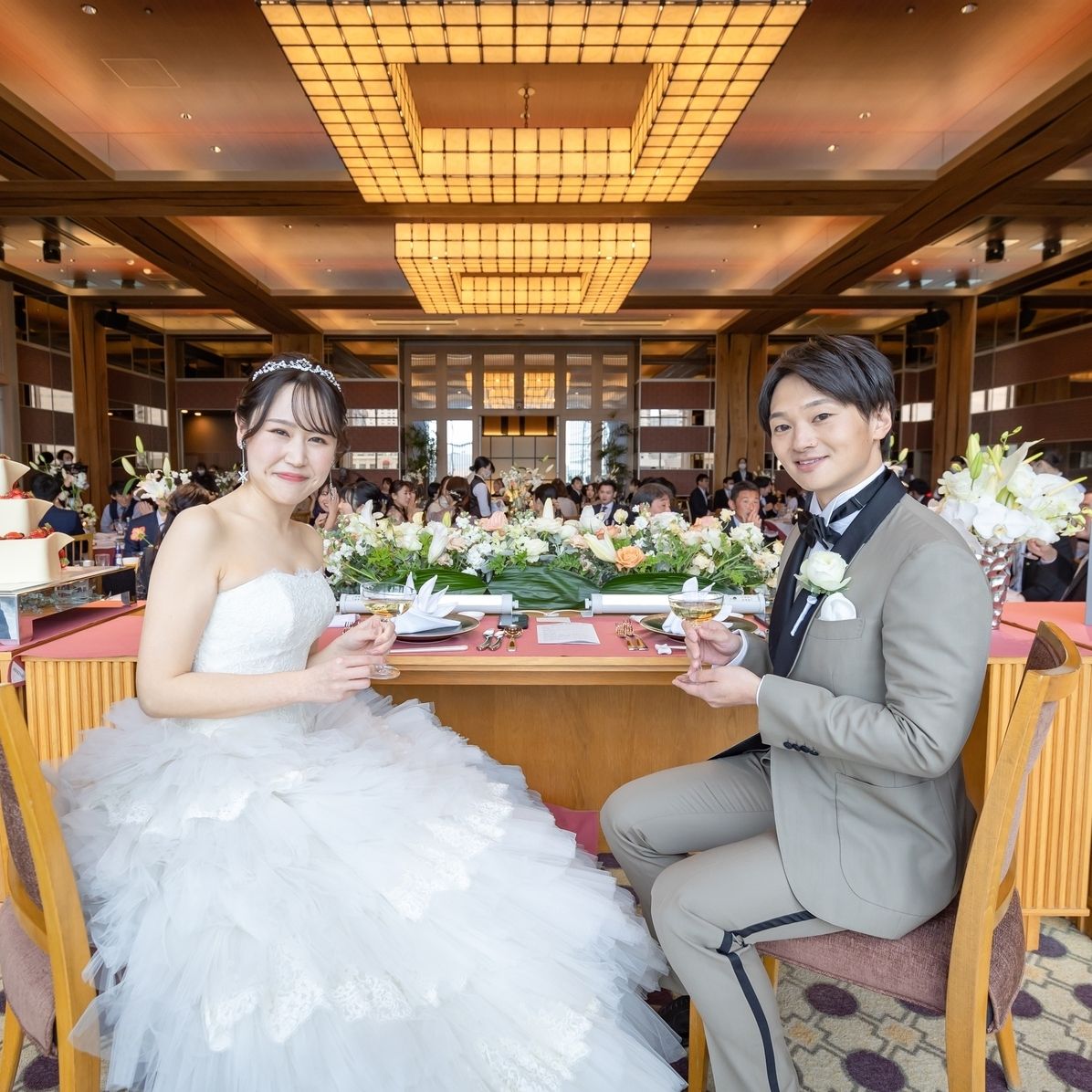 披露宴パーティのカバー写真