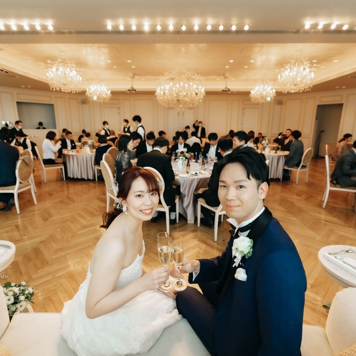 披露宴パーティのカバー写真