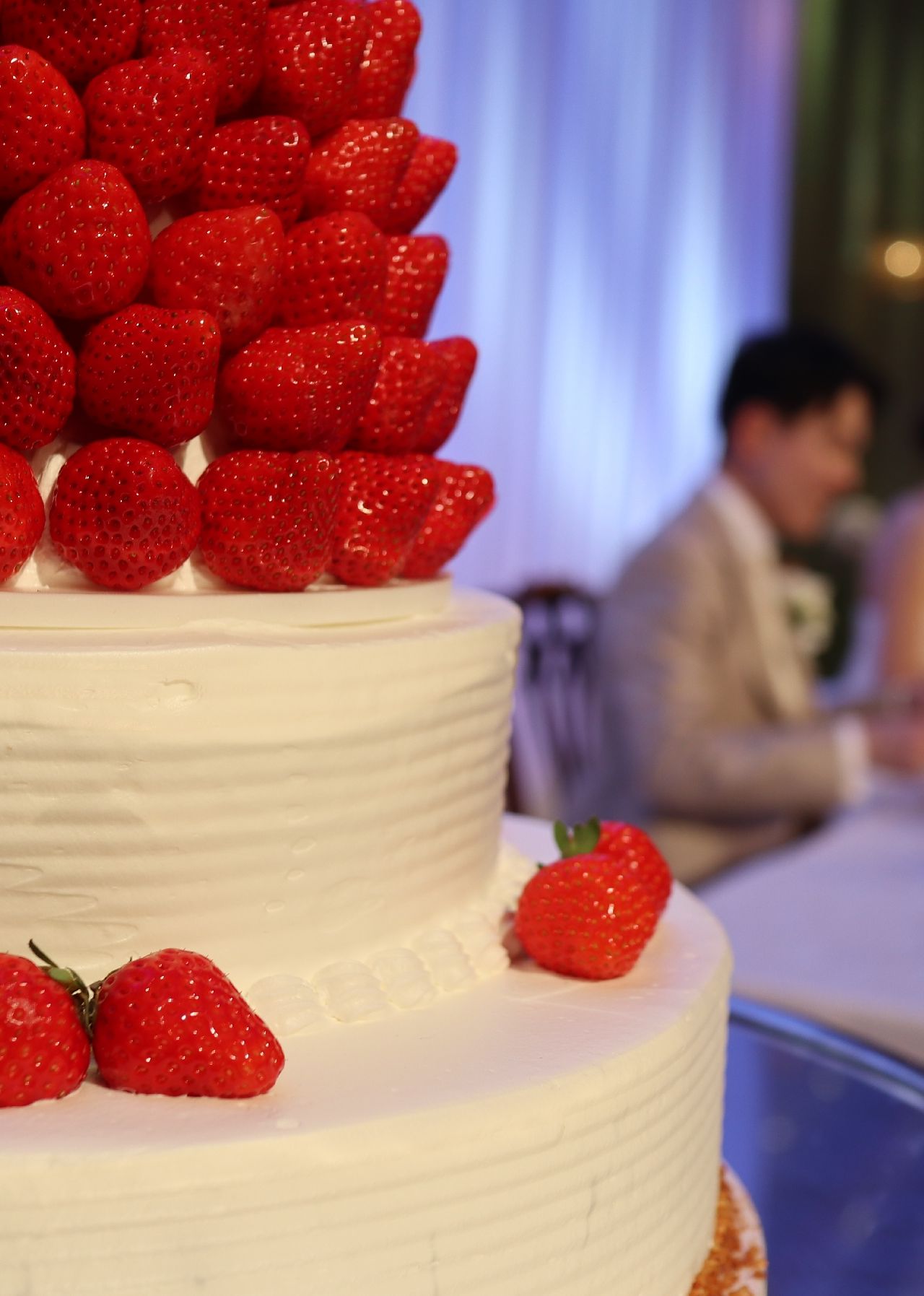 披露宴パーティのカバー写真