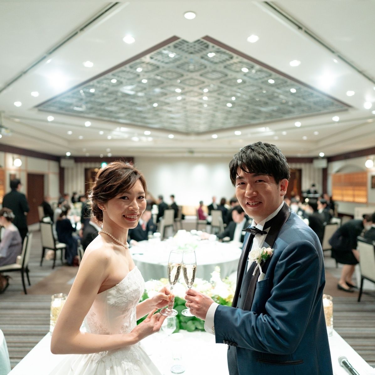 披露宴パーティのカバー写真