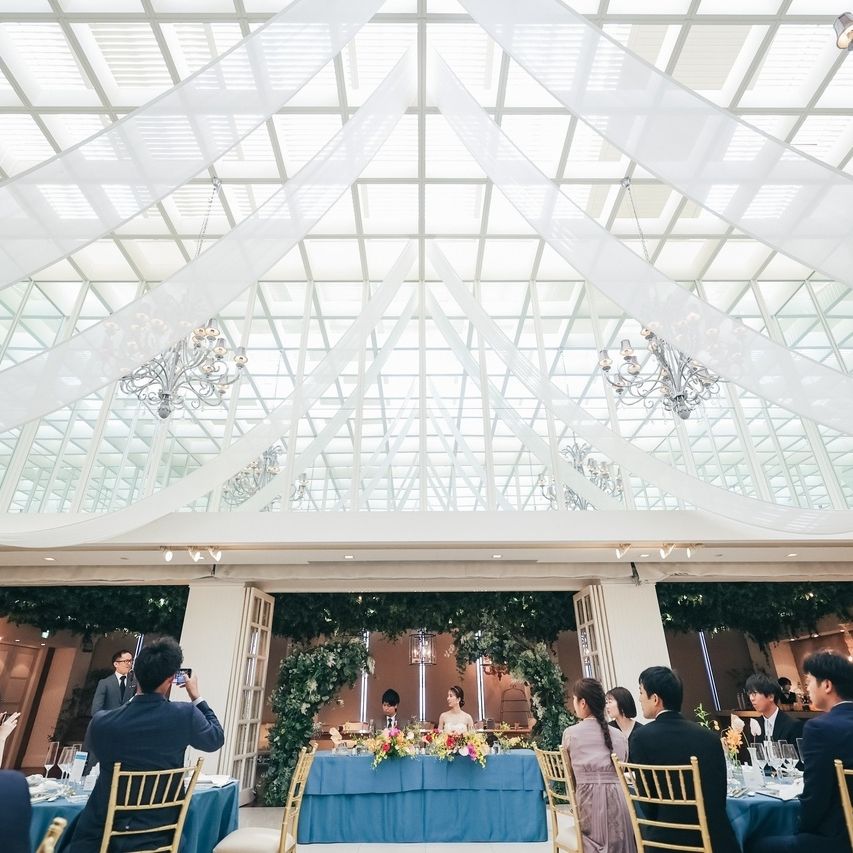 披露宴パーティのカバー写真