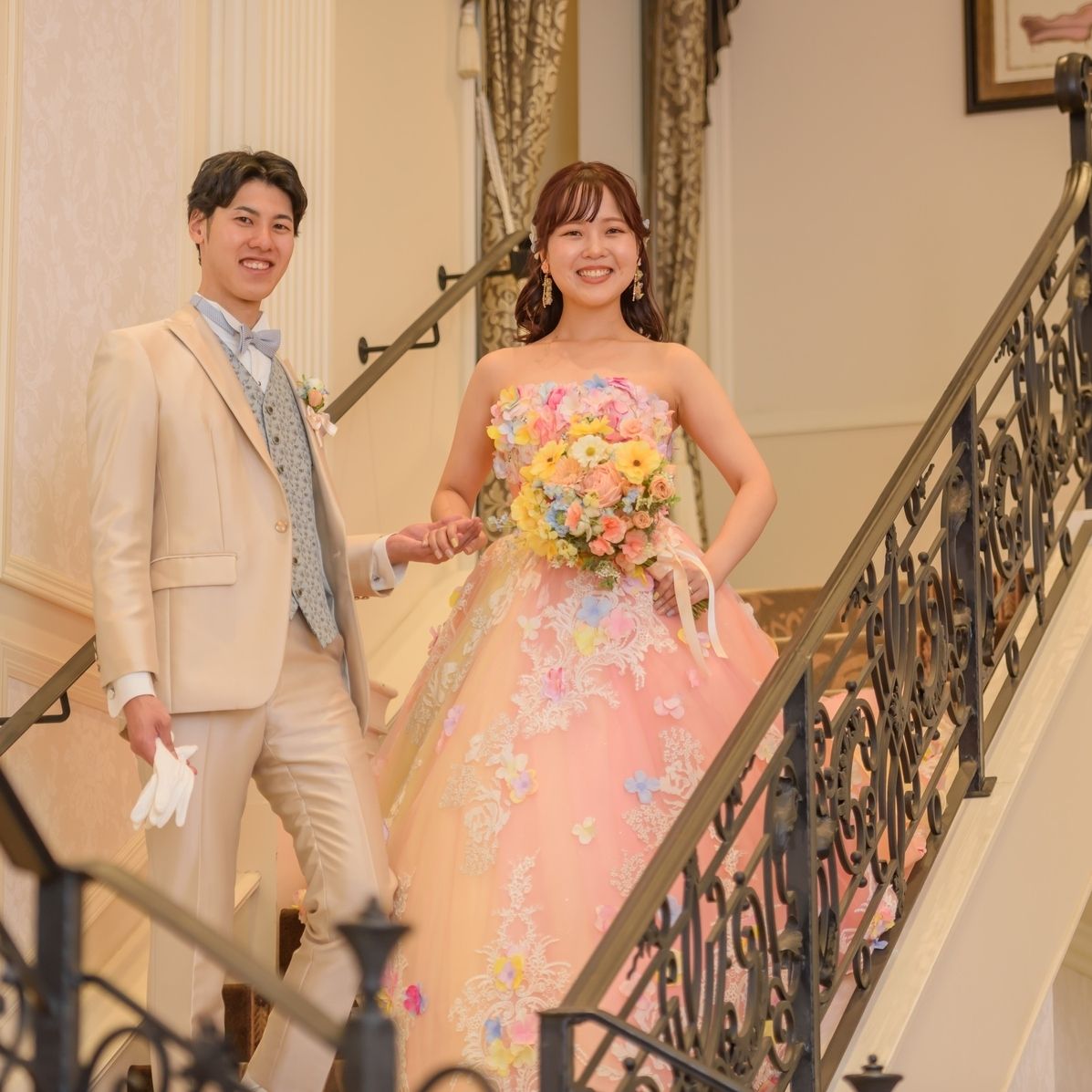 披露宴パーティのカバー写真