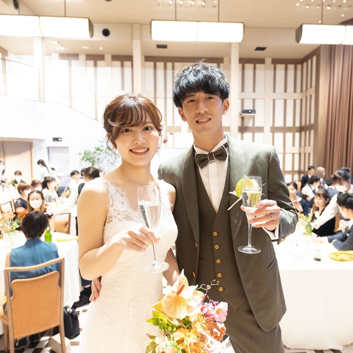 披露宴パーティのカバー写真