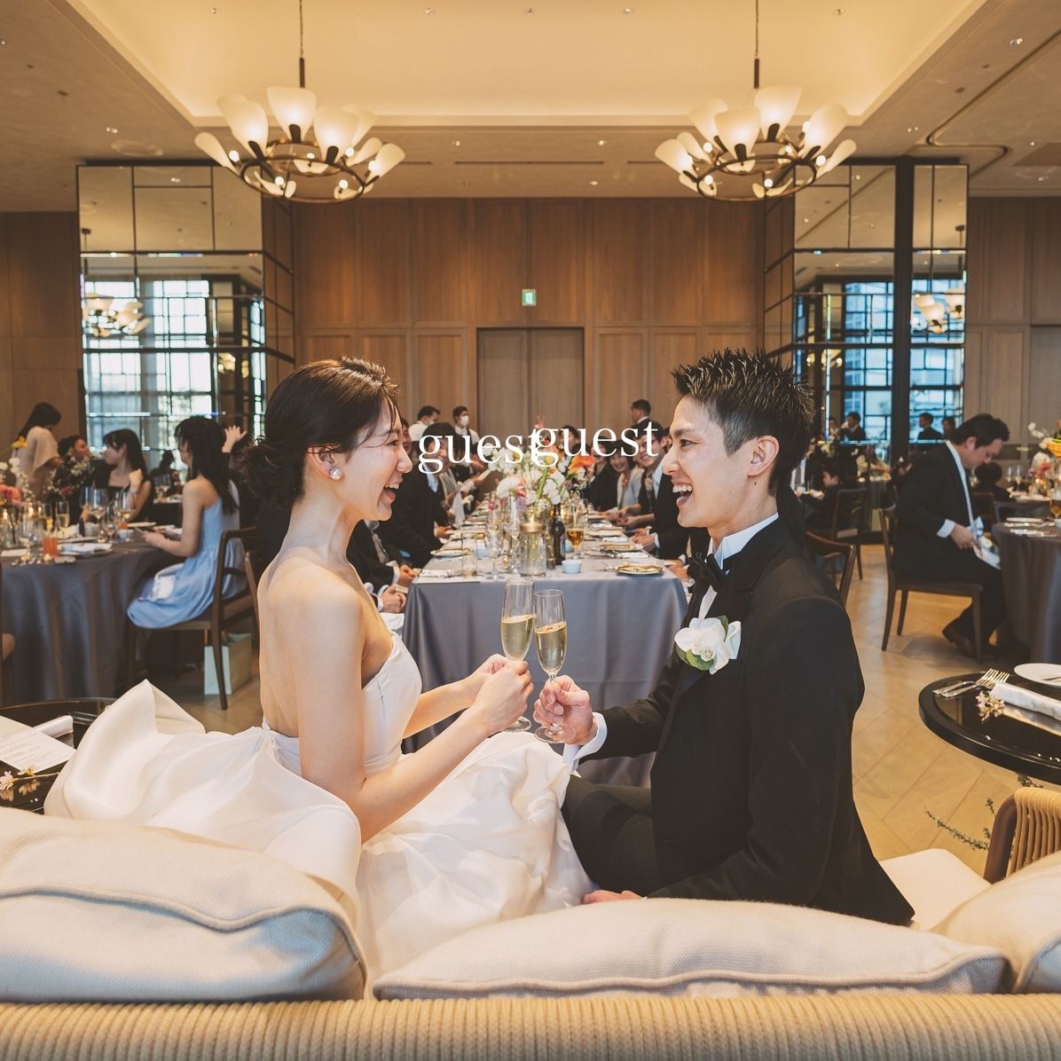 披露宴パーティのカバー写真