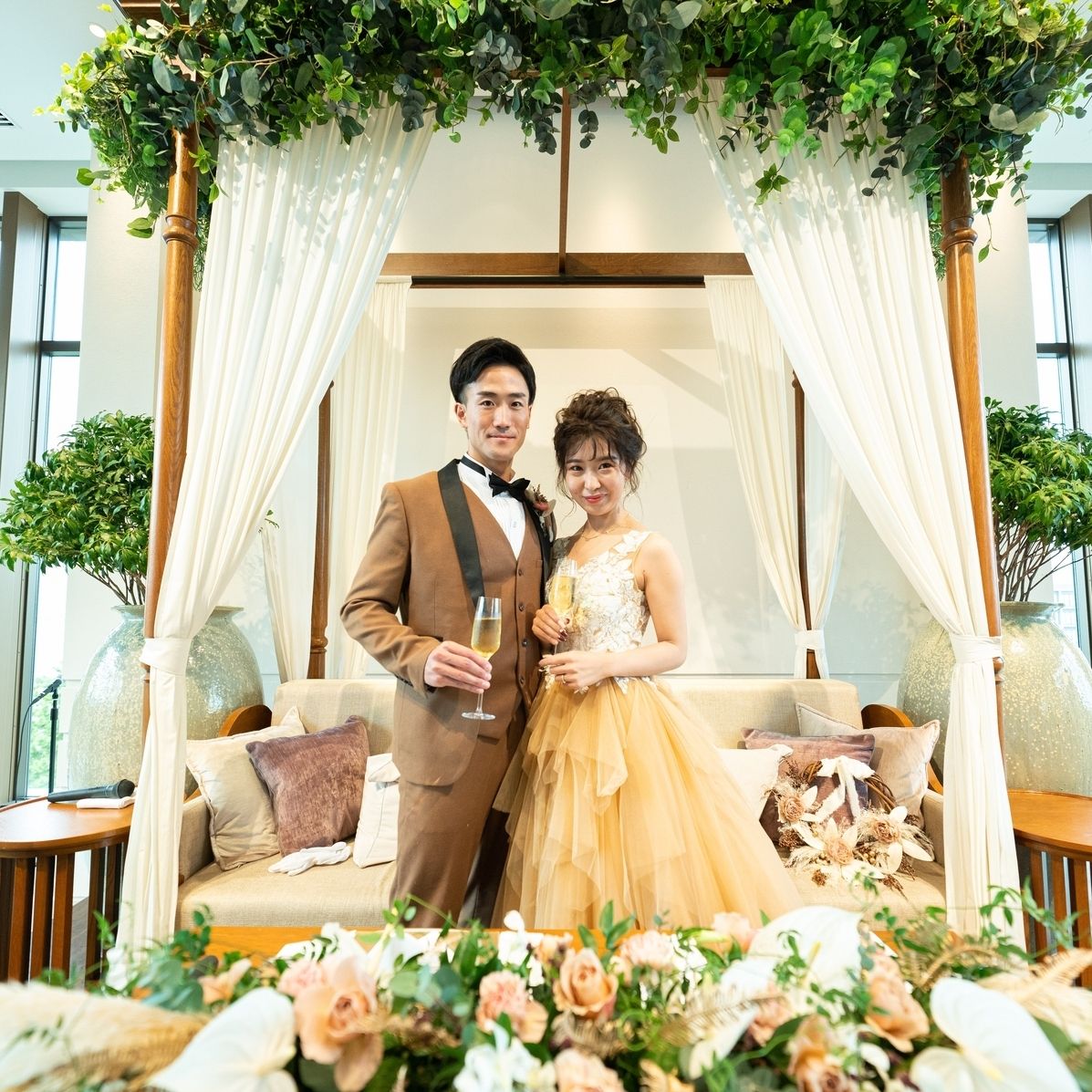 披露宴パーティのカバー写真