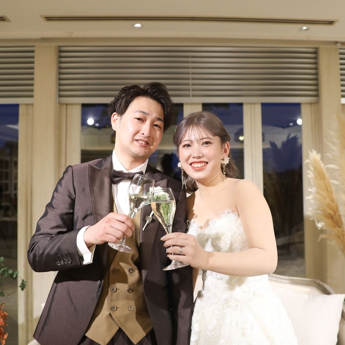 披露宴パーティのカバー写真