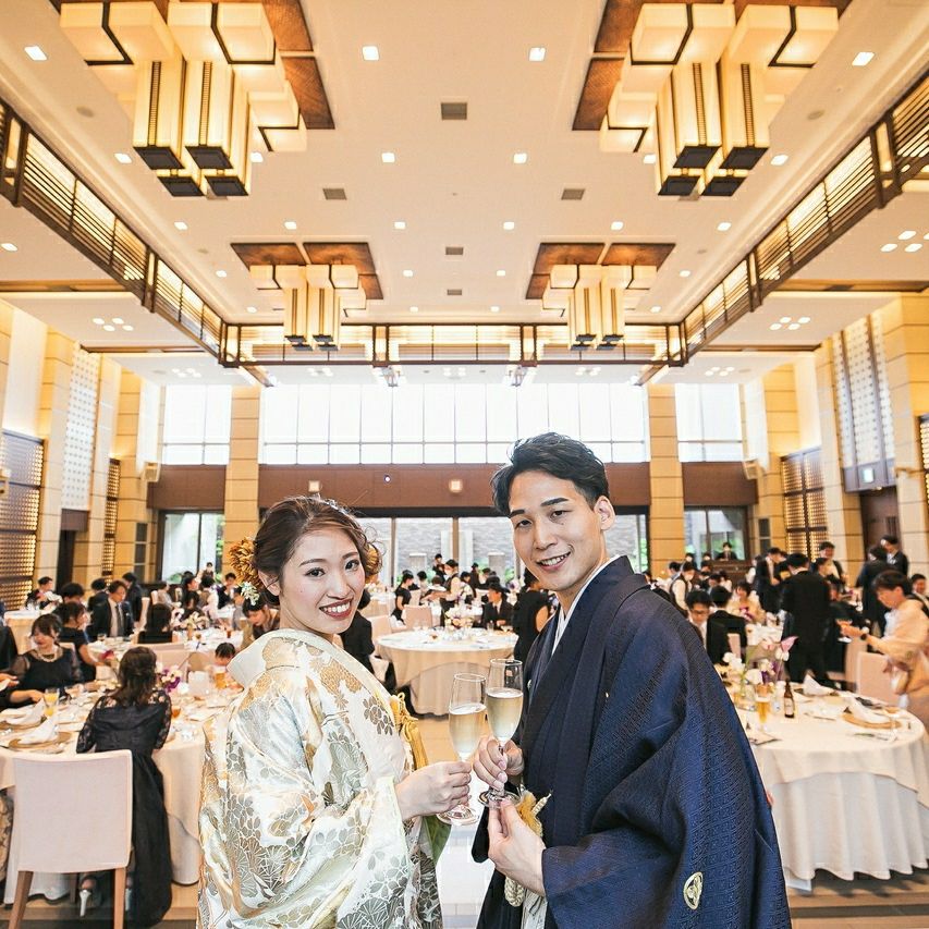 披露宴パーティのカバー写真