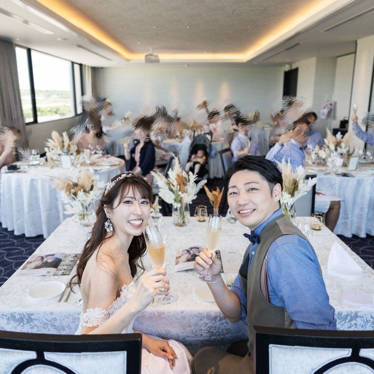 披露宴パーティのカバー写真