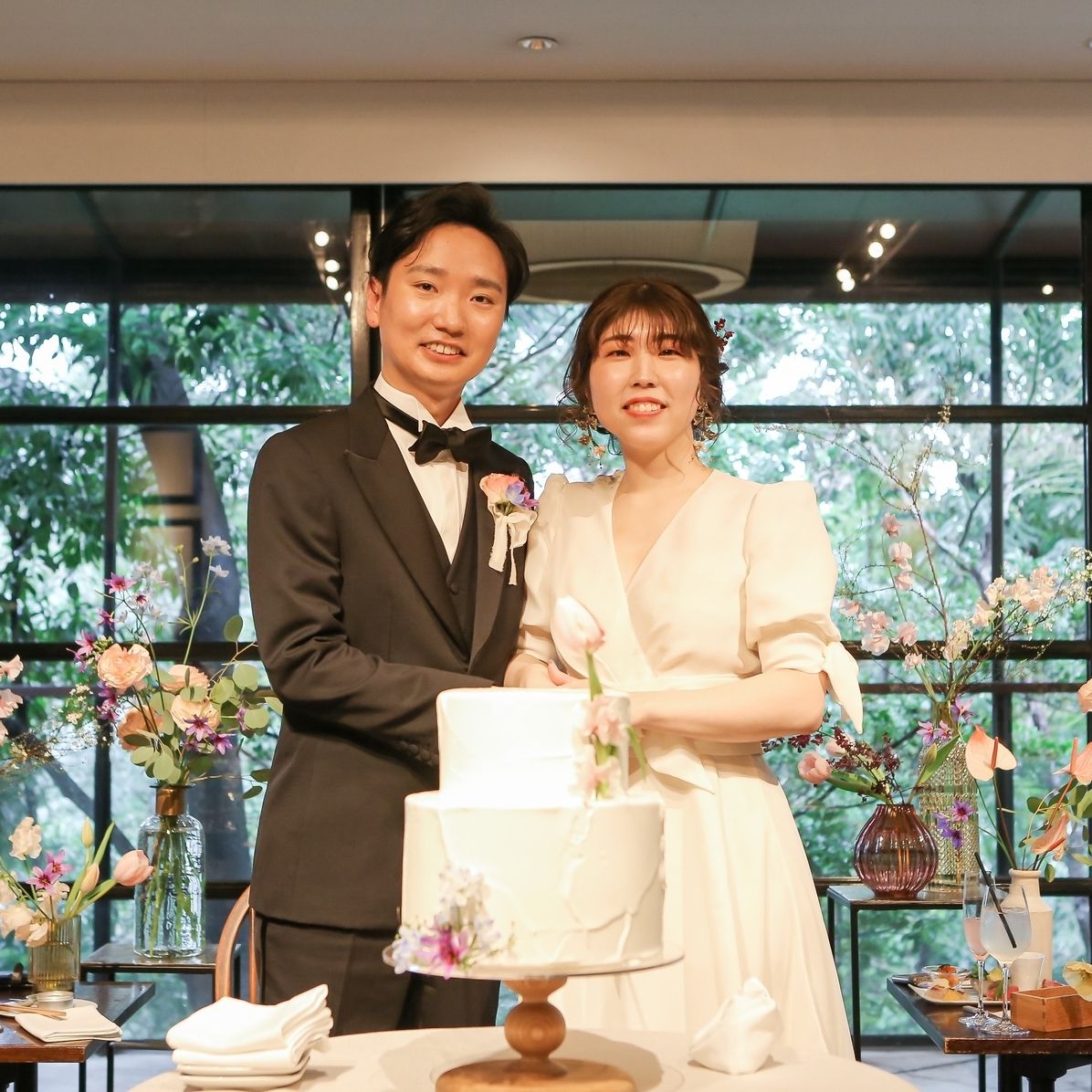 披露宴パーティのカバー写真