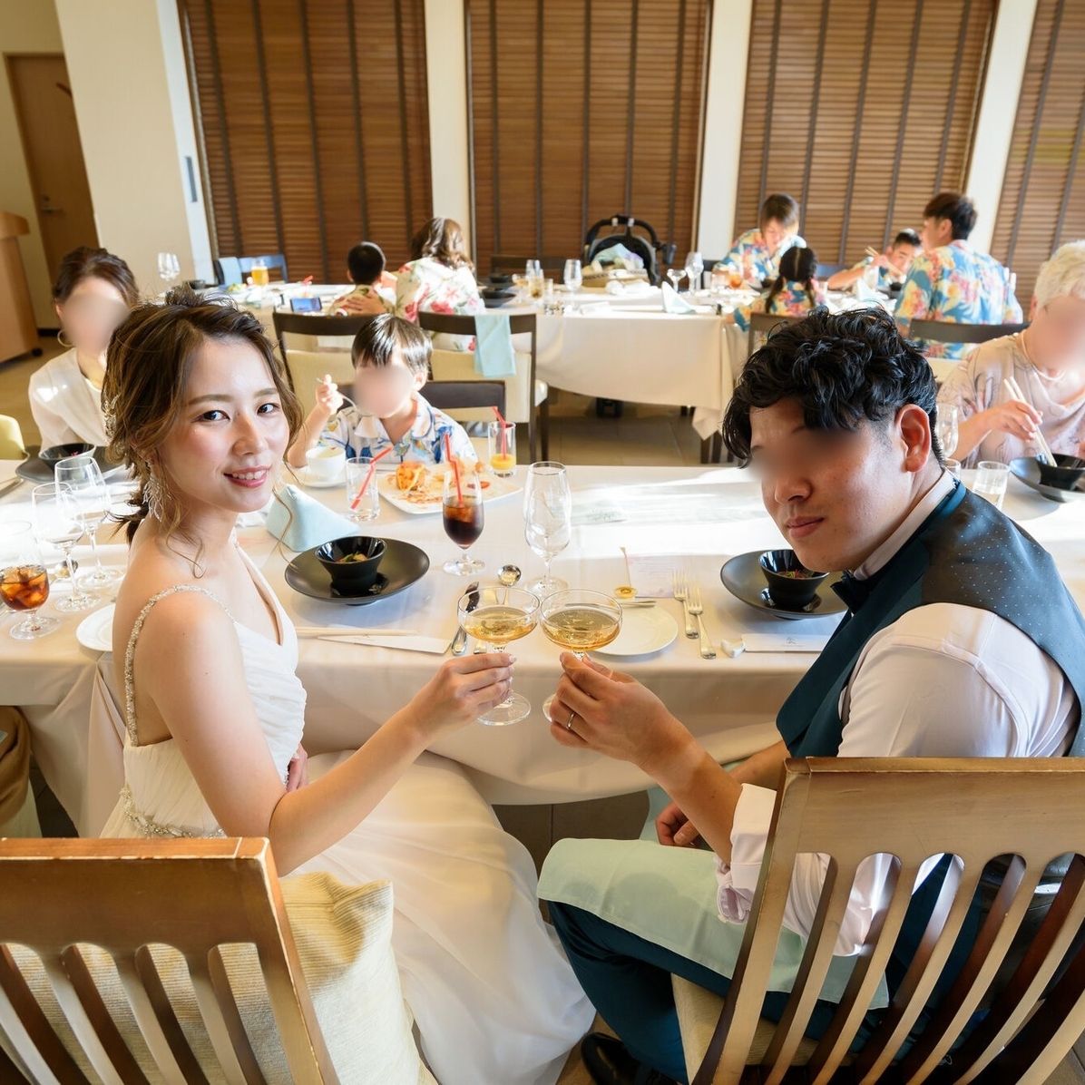 披露宴パーティのカバー写真