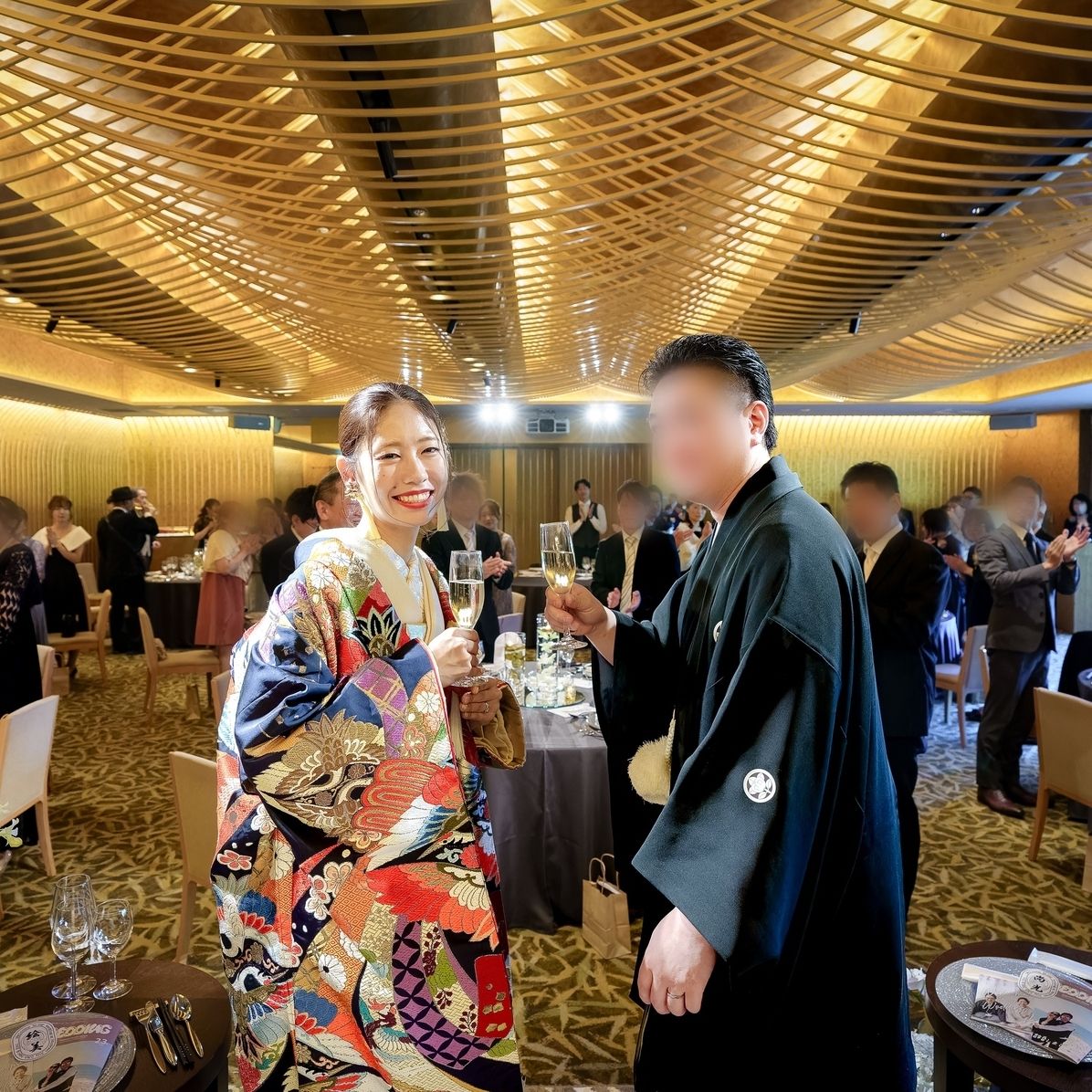 披露宴パーティのカバー写真