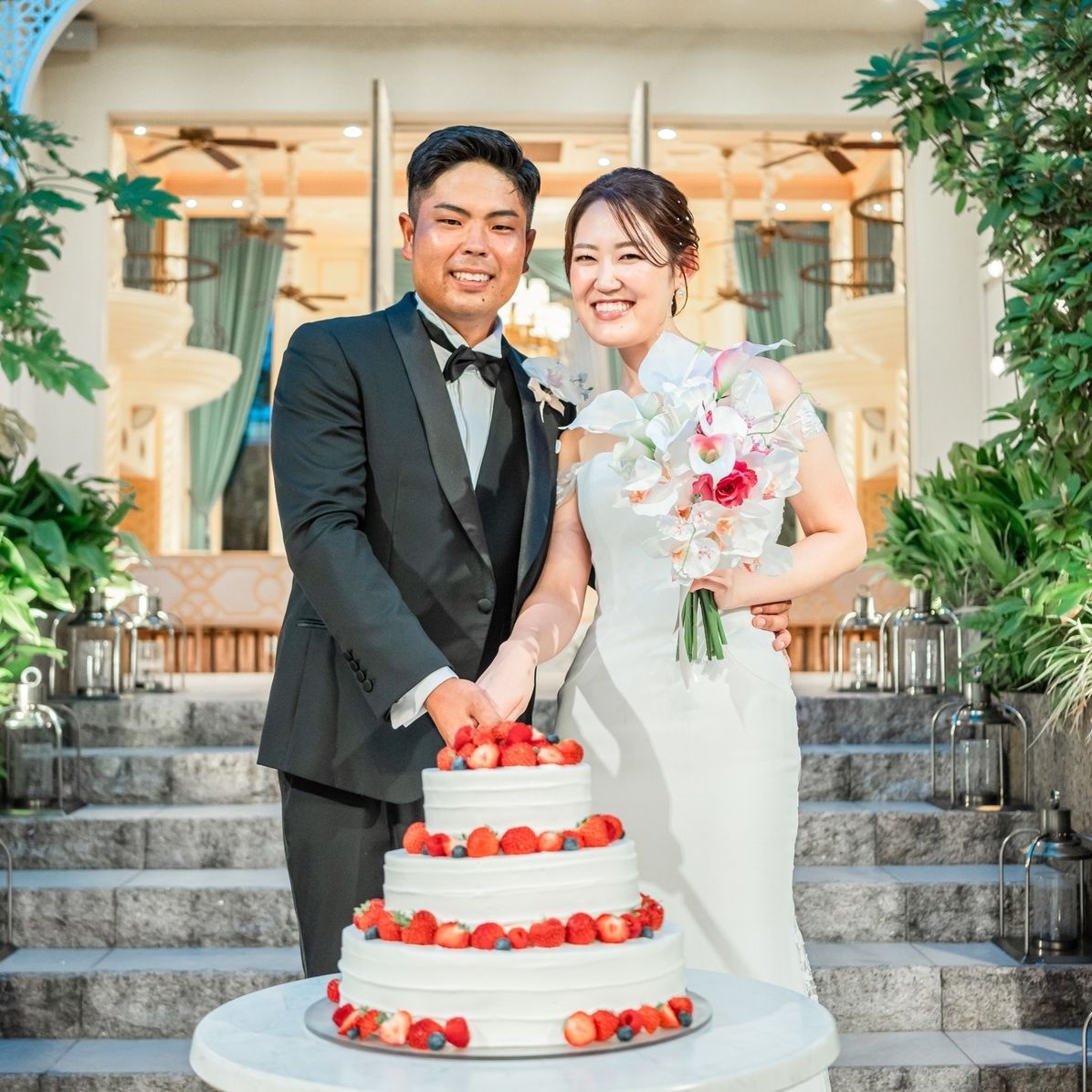 披露宴パーティのカバー写真