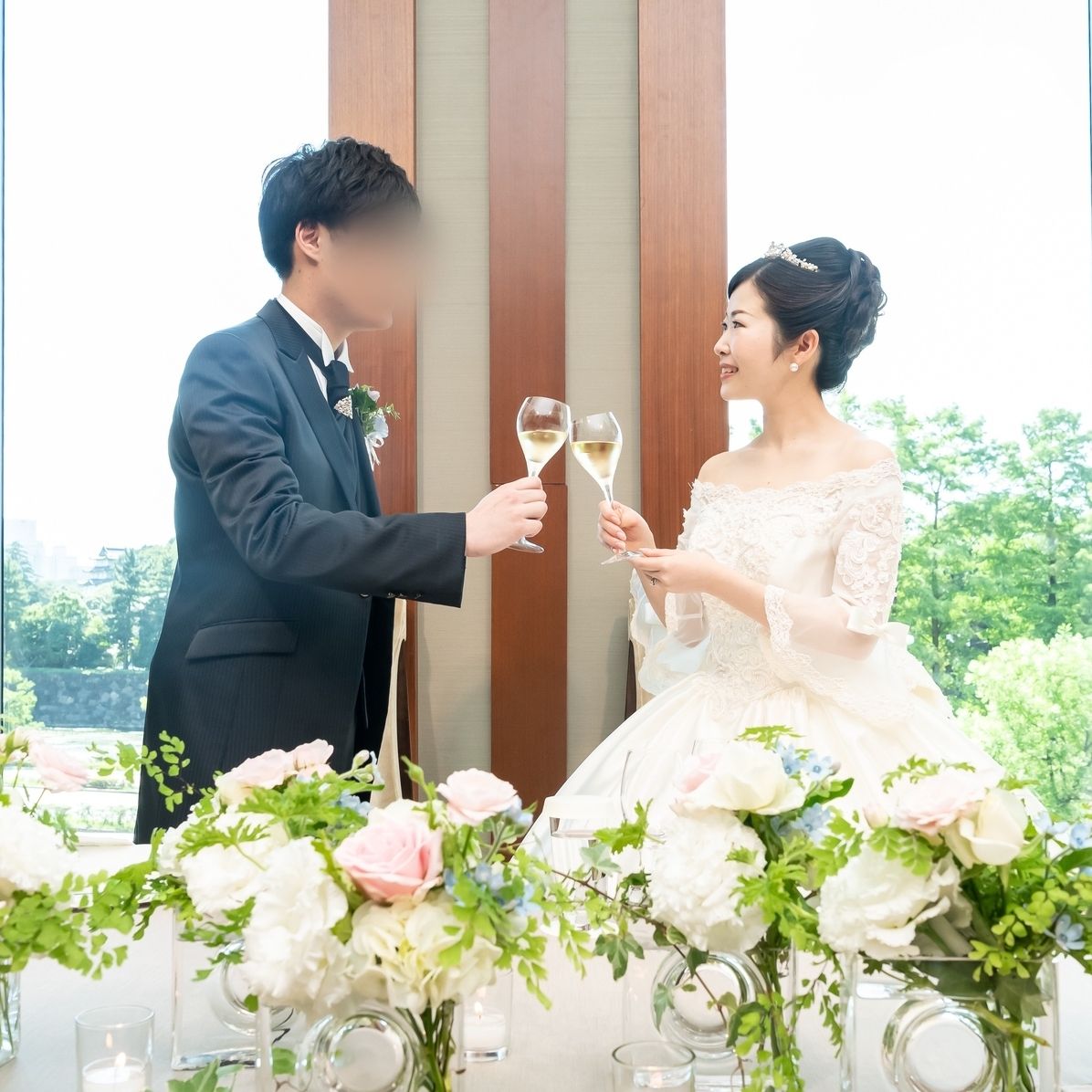 披露宴パーティのカバー写真