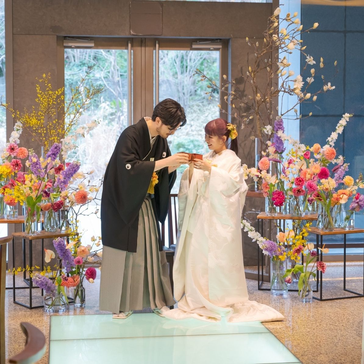 披露宴パーティのカバー写真