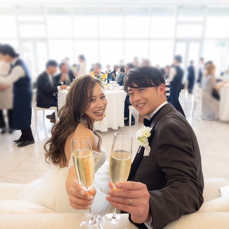 披露宴パーティのカバー写真