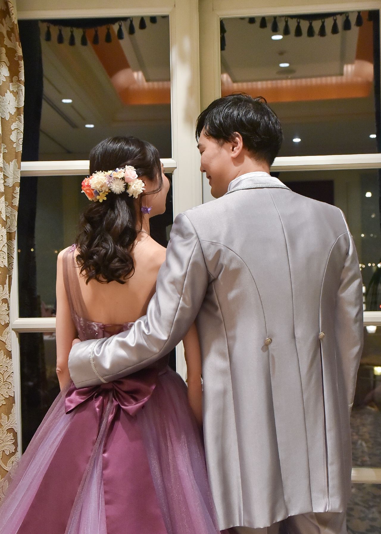 披露宴パーティのカバー写真