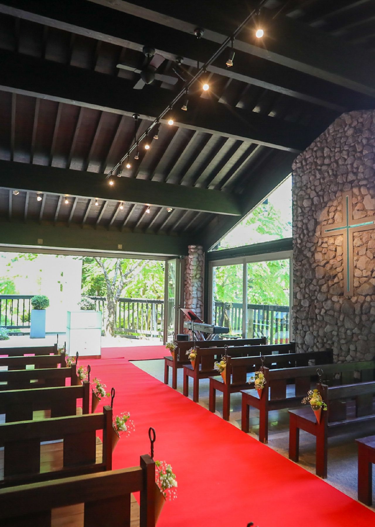 挙式のカバー写真