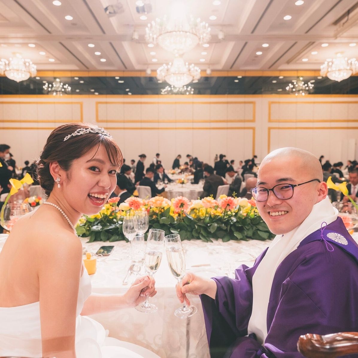 披露宴パーティのカバー写真