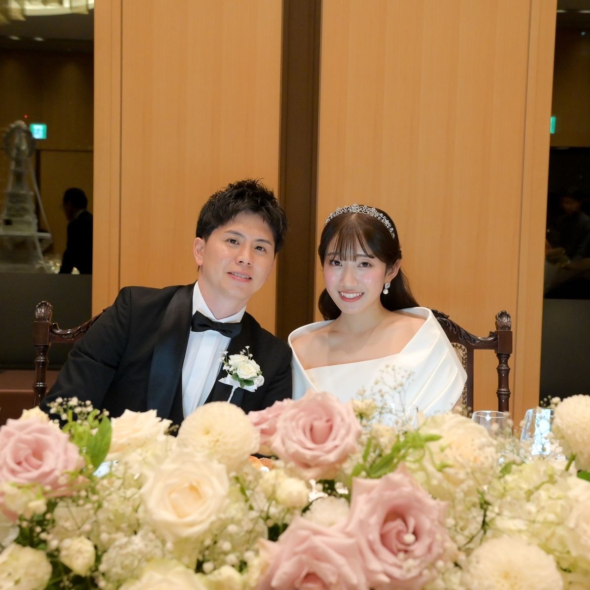 披露宴パーティのカバー写真