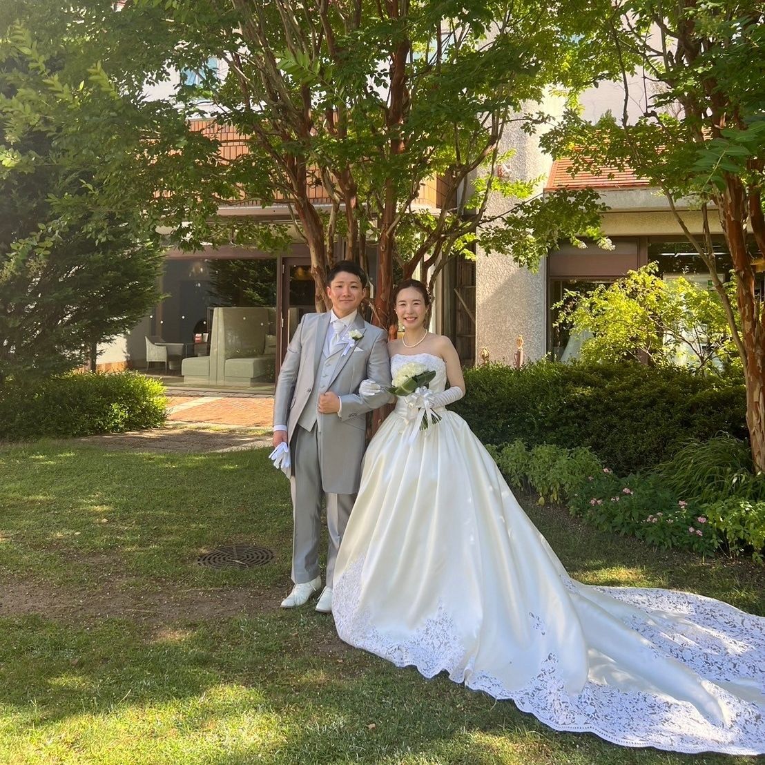 披露宴パーティのカバー写真