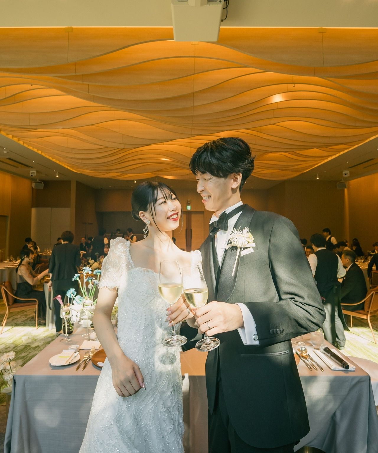 披露宴パーティのカバー写真