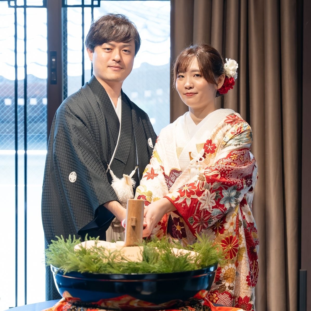 披露宴パーティのカバー写真