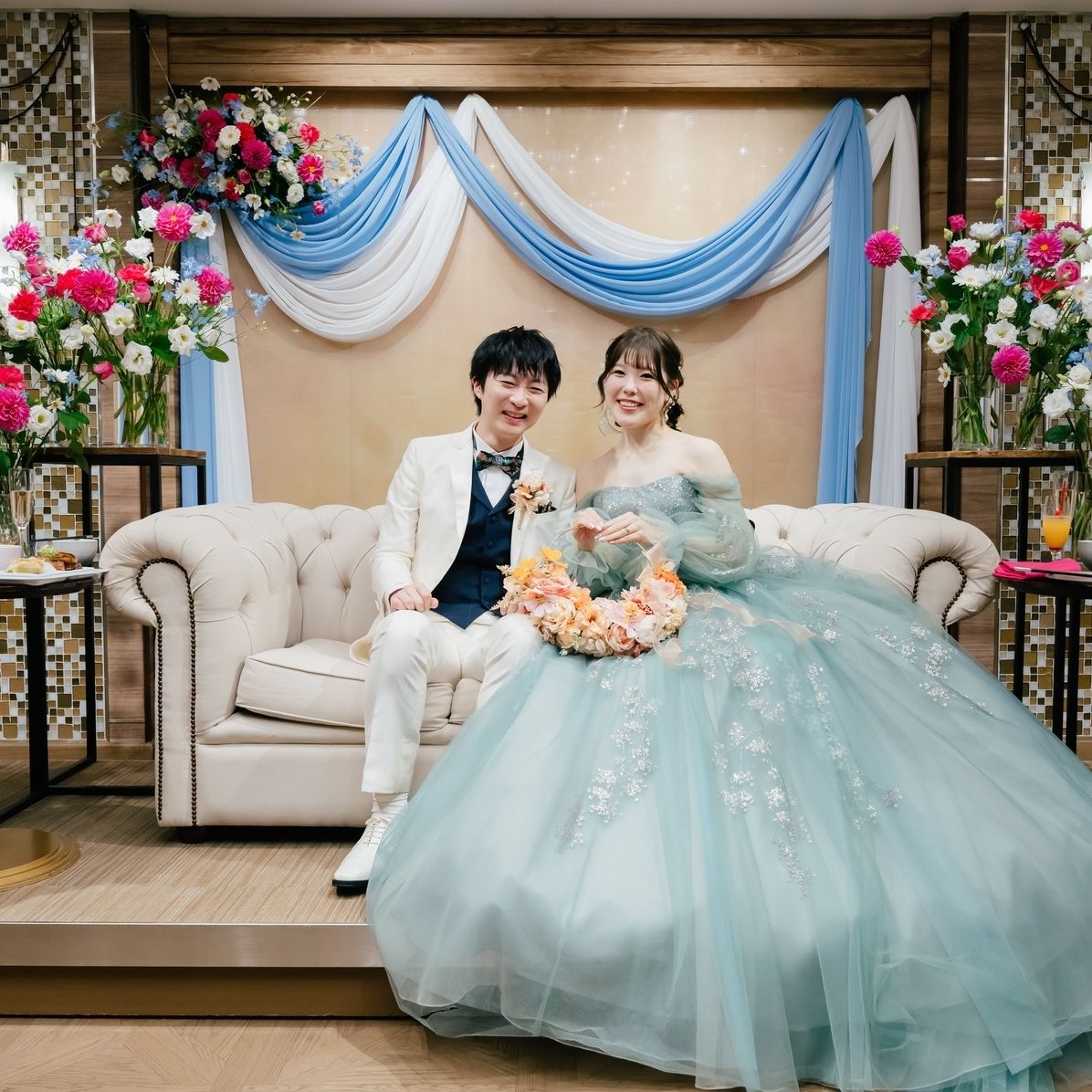 披露宴パーティのカバー写真