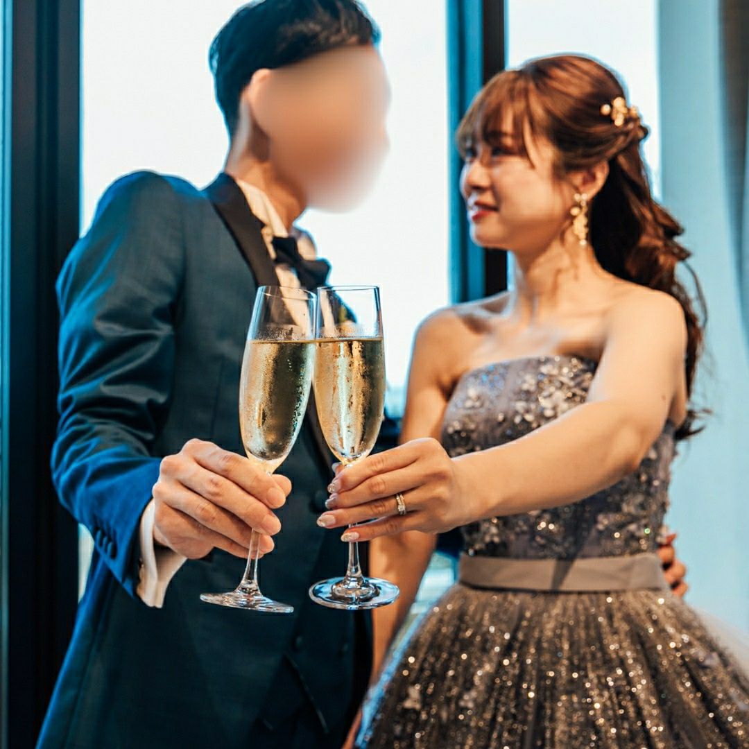 披露宴パーティのカバー写真