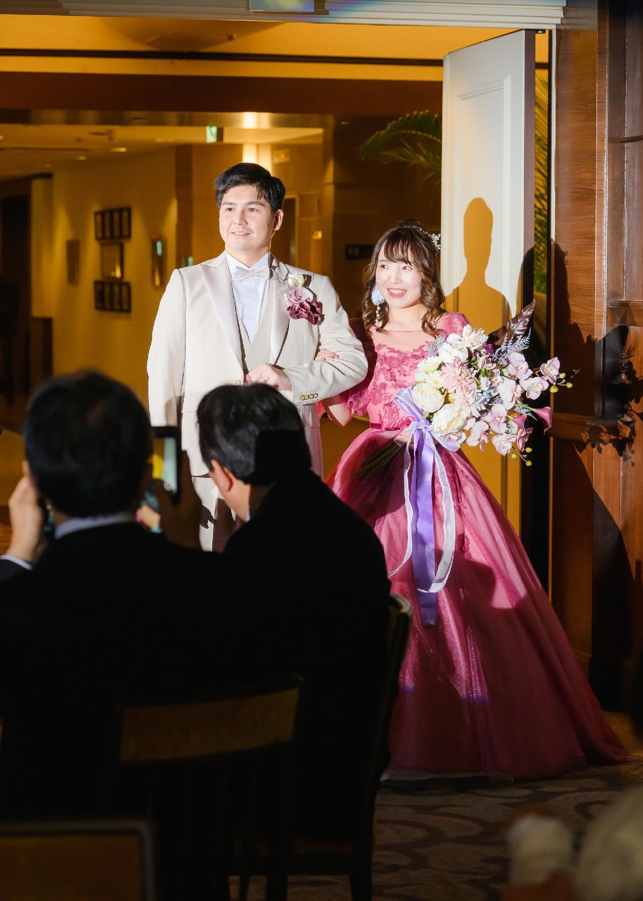 披露宴パーティのカバー写真