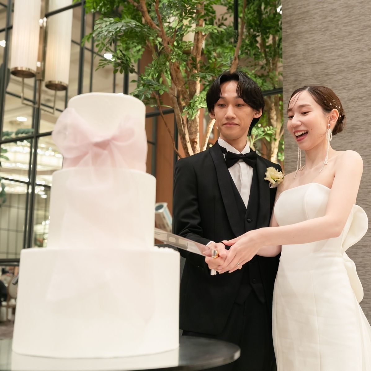 披露宴パーティのカバー写真