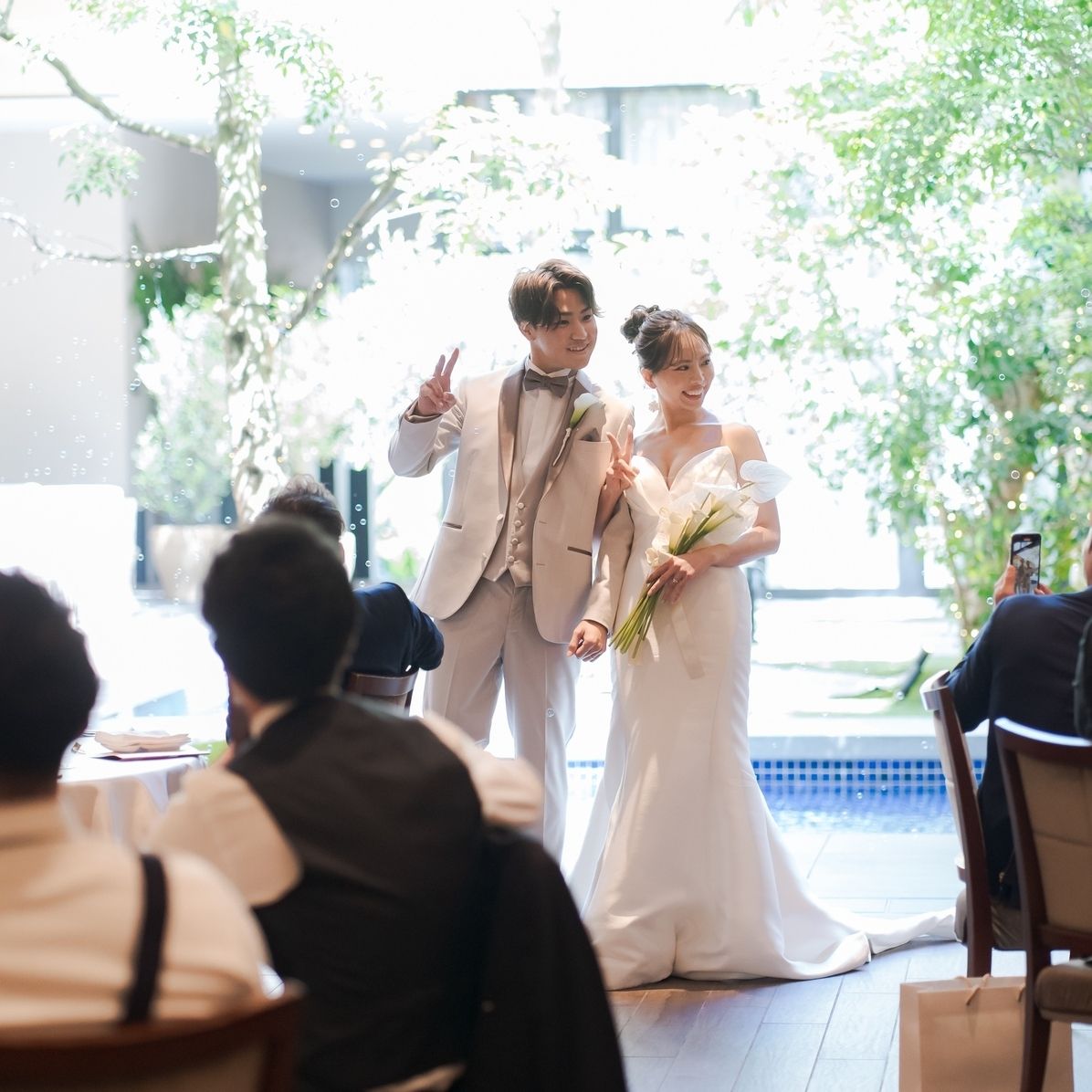 披露宴パーティのカバー写真