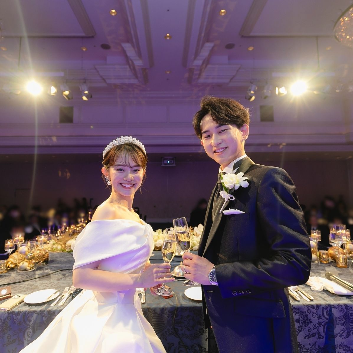 披露宴パーティのカバー写真