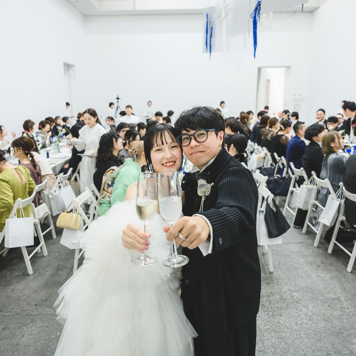 披露宴パーティのカバー写真