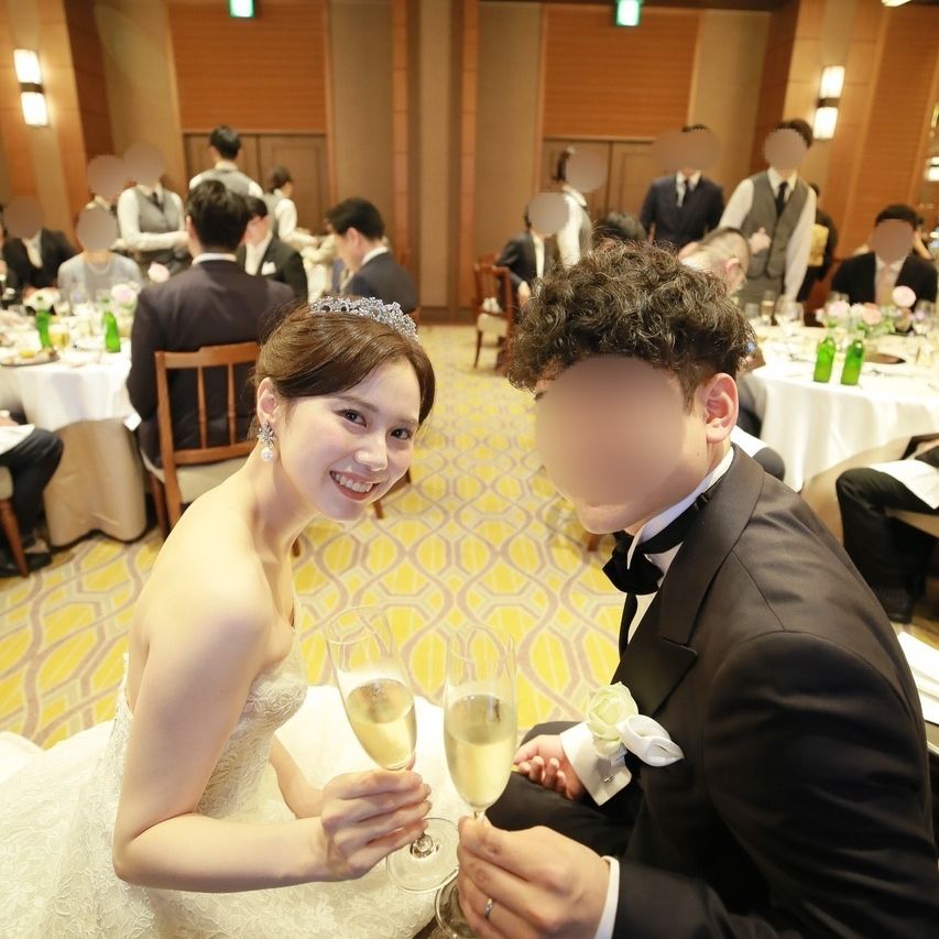 披露宴パーティのカバー写真