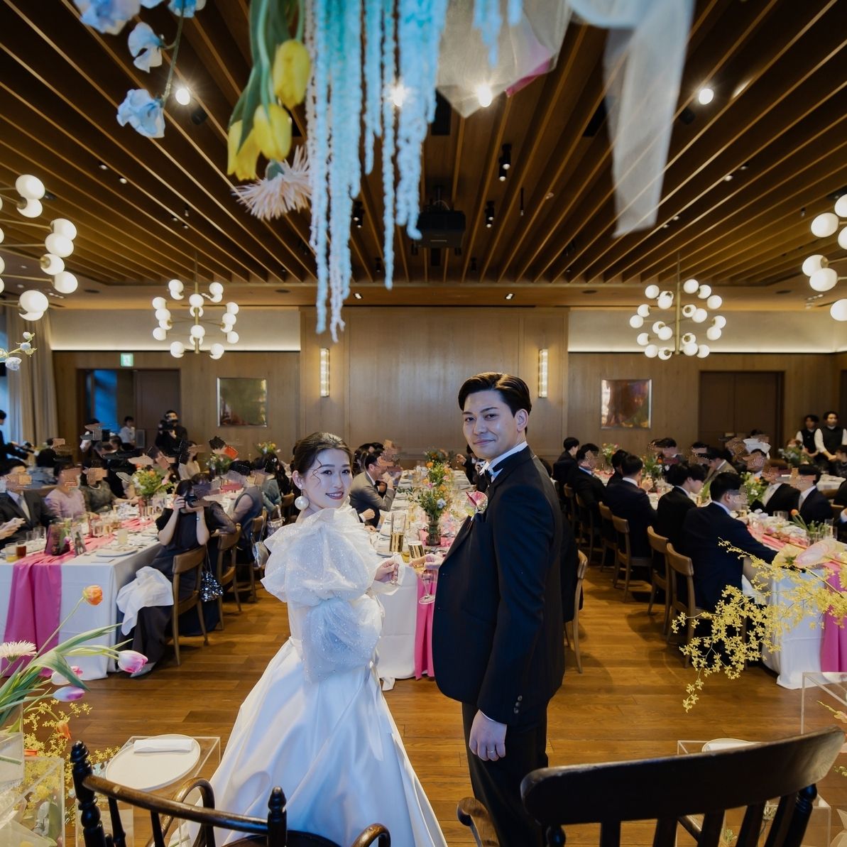 披露宴パーティのカバー写真