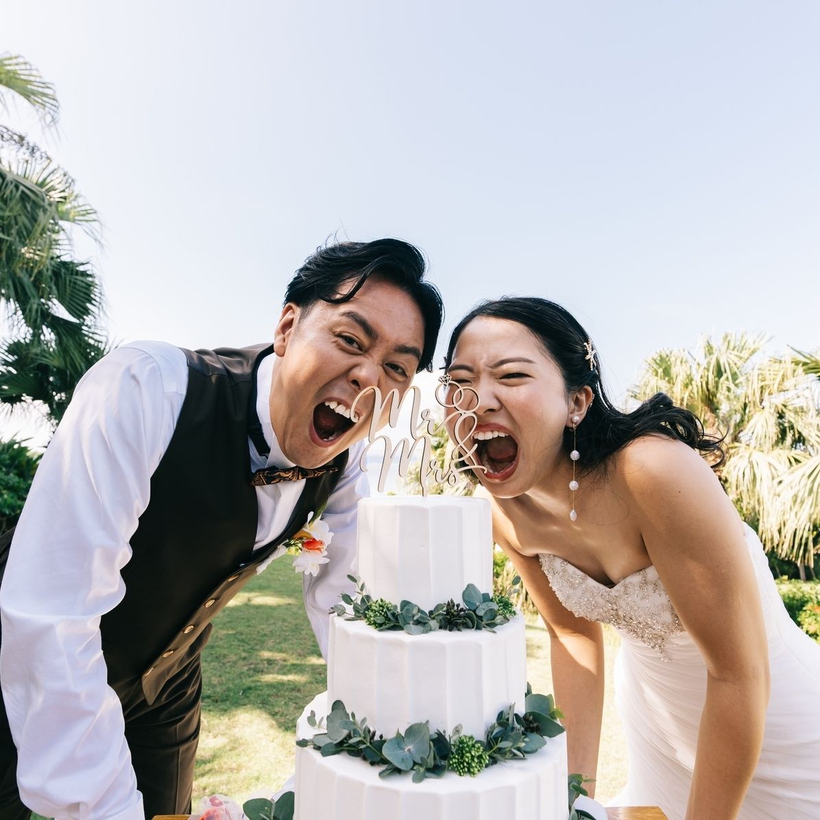 披露宴パーティのカバー写真