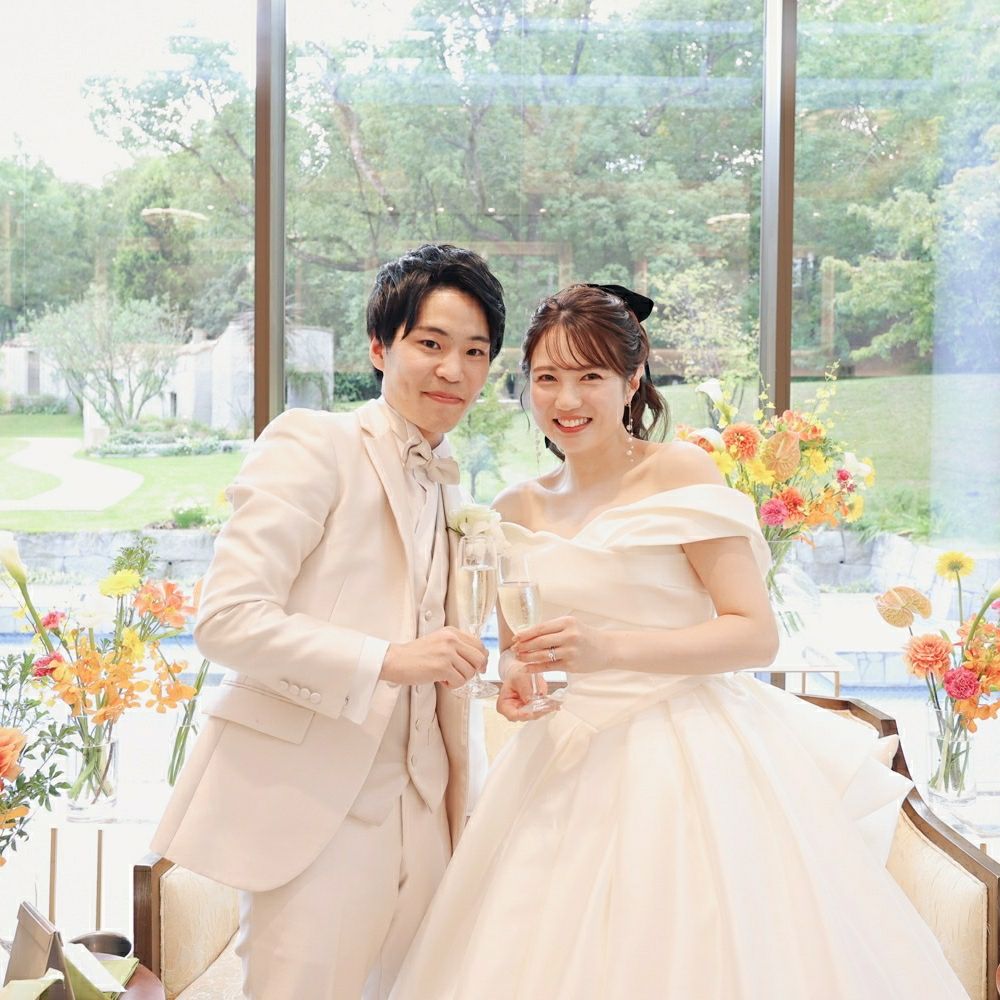 披露宴パーティのカバー写真