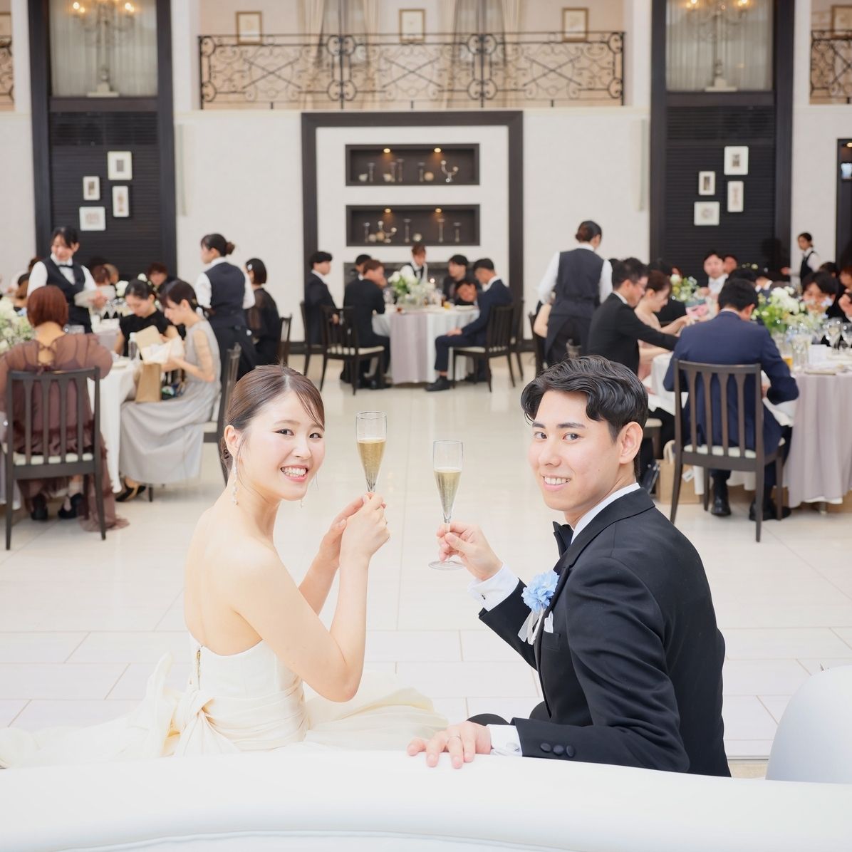 披露宴パーティのカバー写真