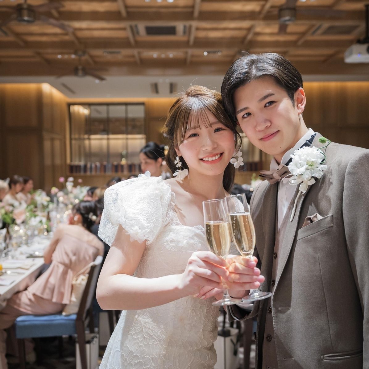 披露宴パーティのカバー写真