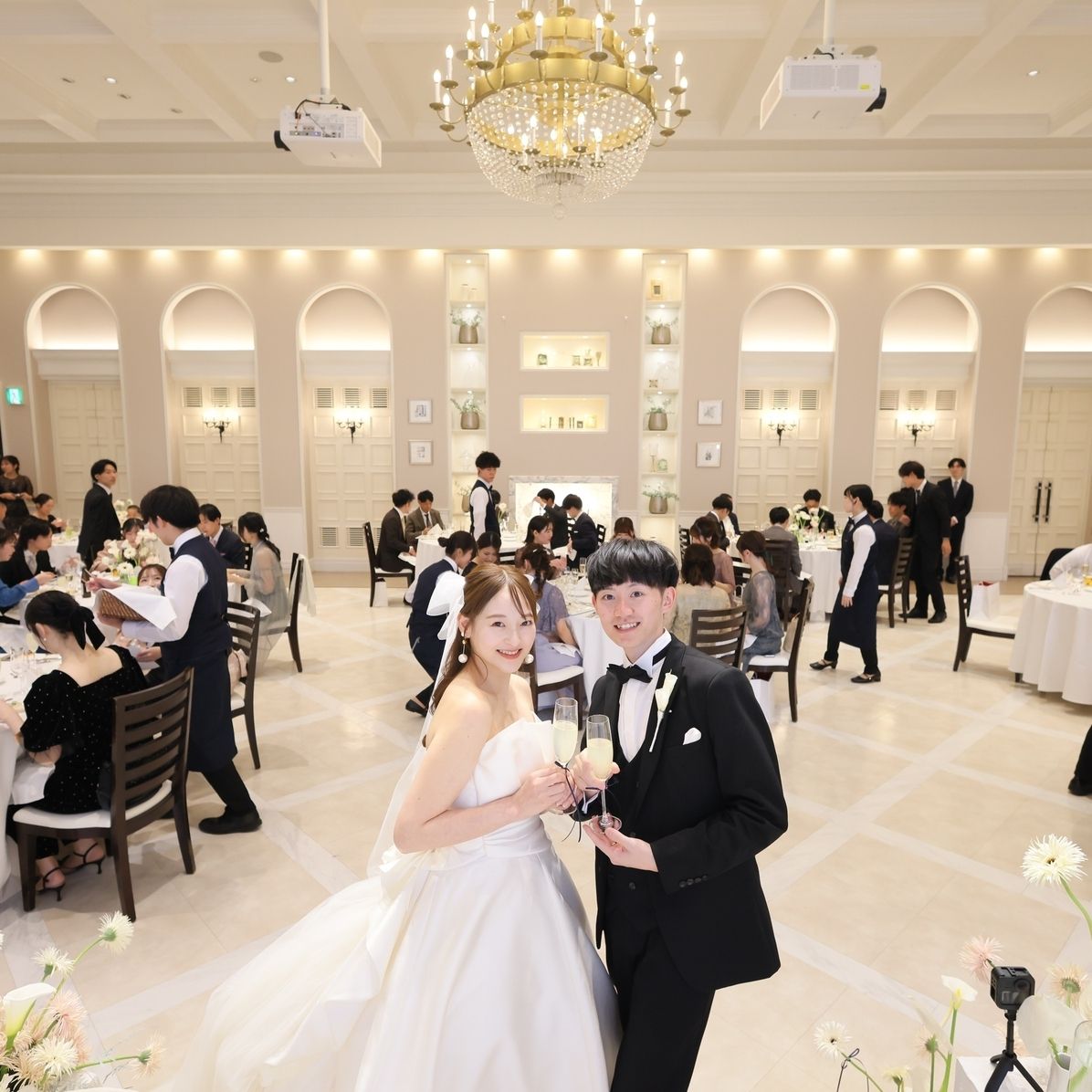 披露宴パーティのカバー写真