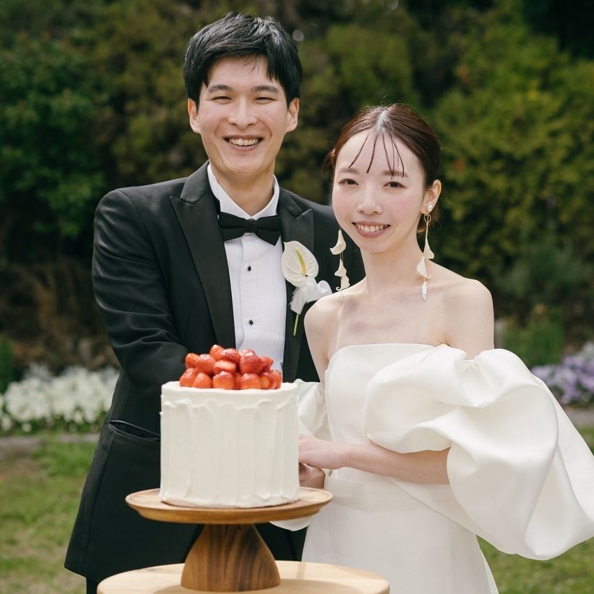 披露宴パーティのカバー写真