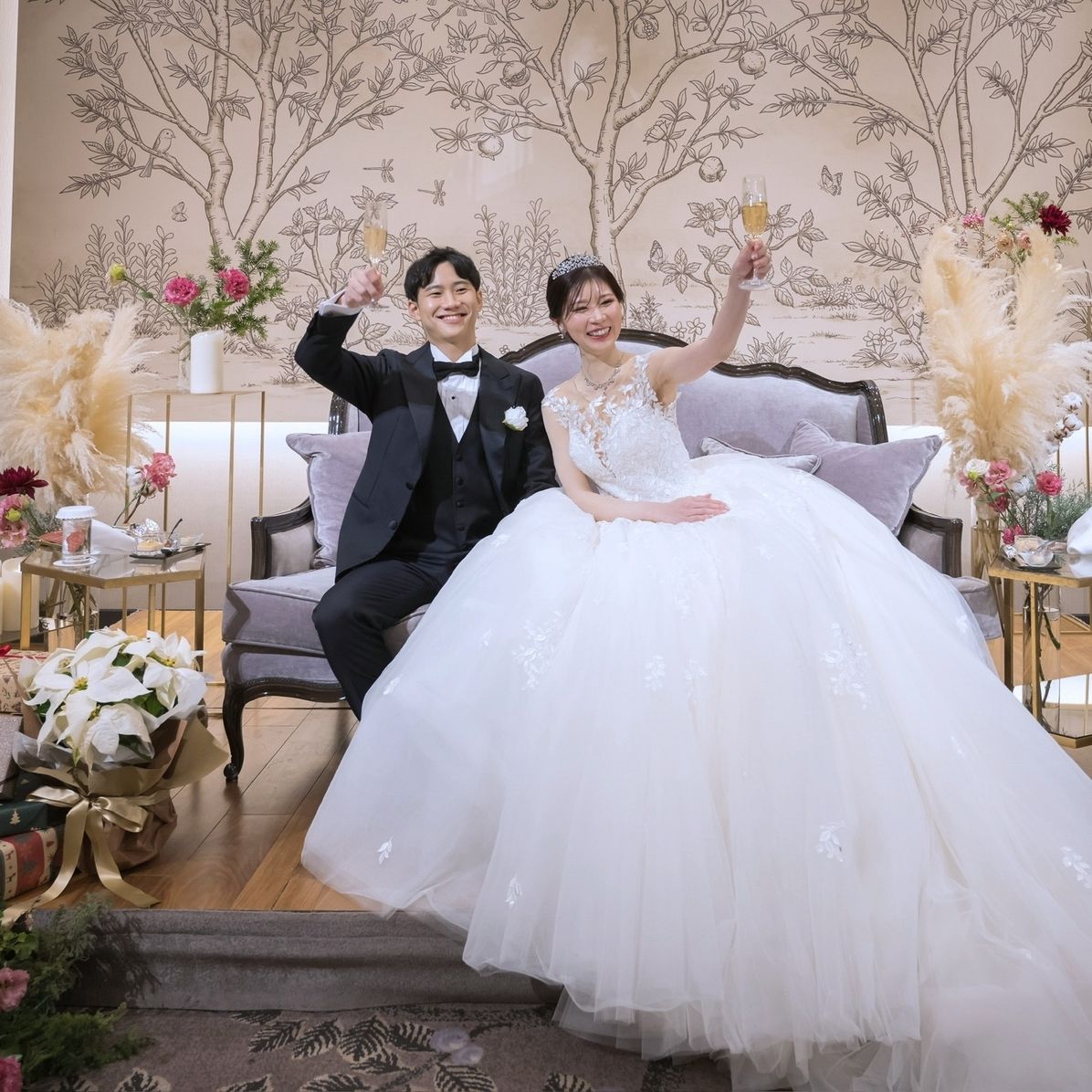 披露宴パーティのカバー写真