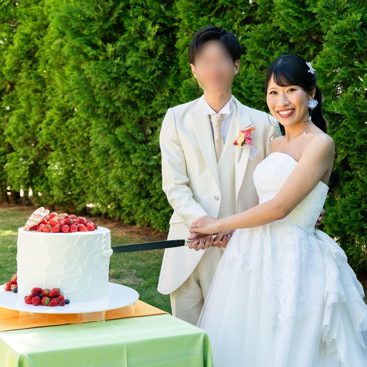 披露宴パーティのカバー写真