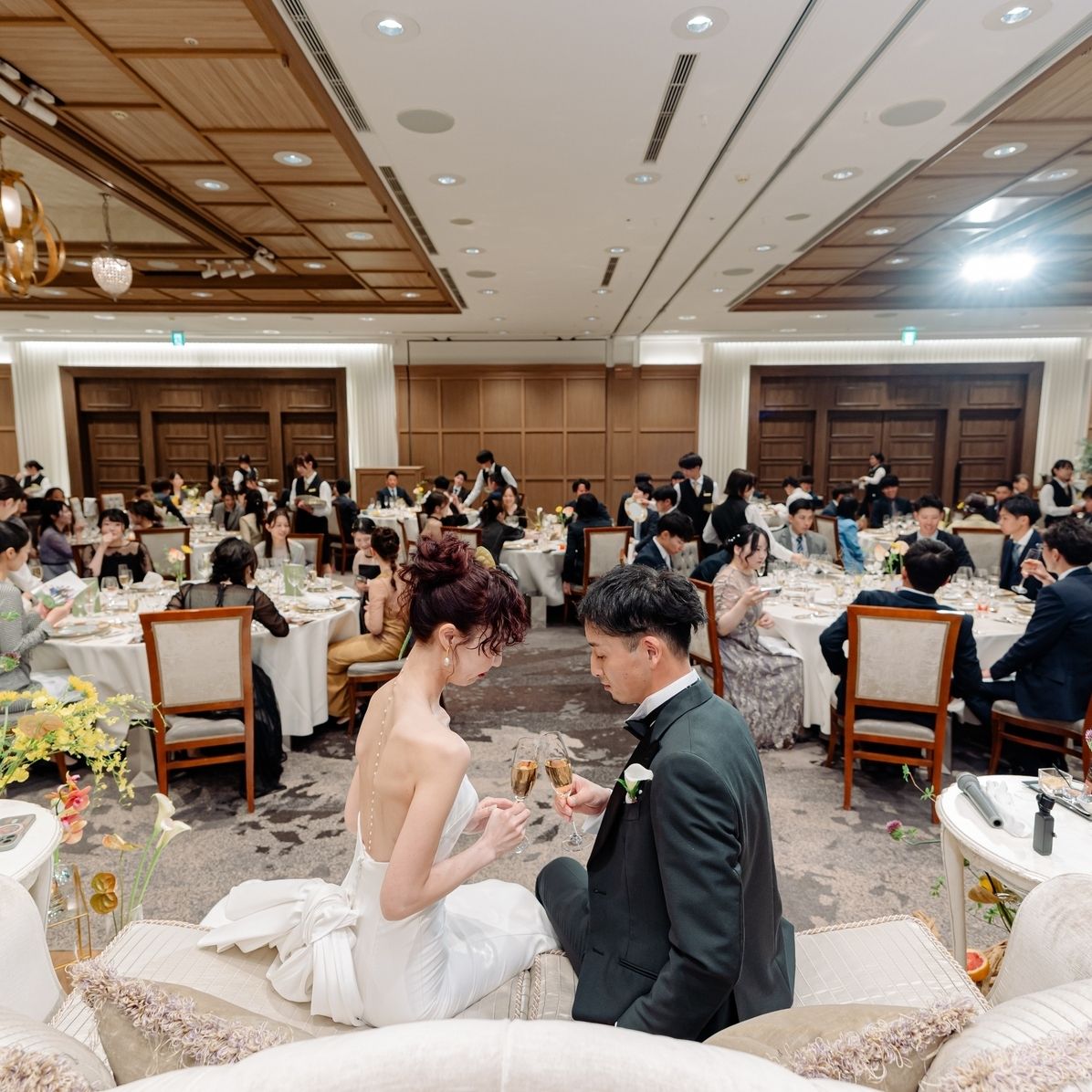披露宴パーティのカバー写真