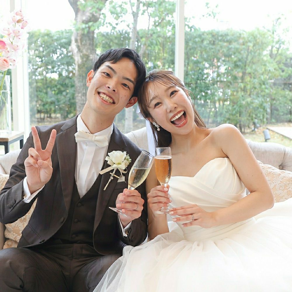 披露宴パーティのカバー写真