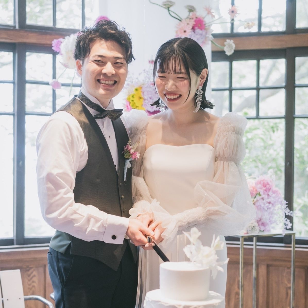 披露宴パーティのカバー写真