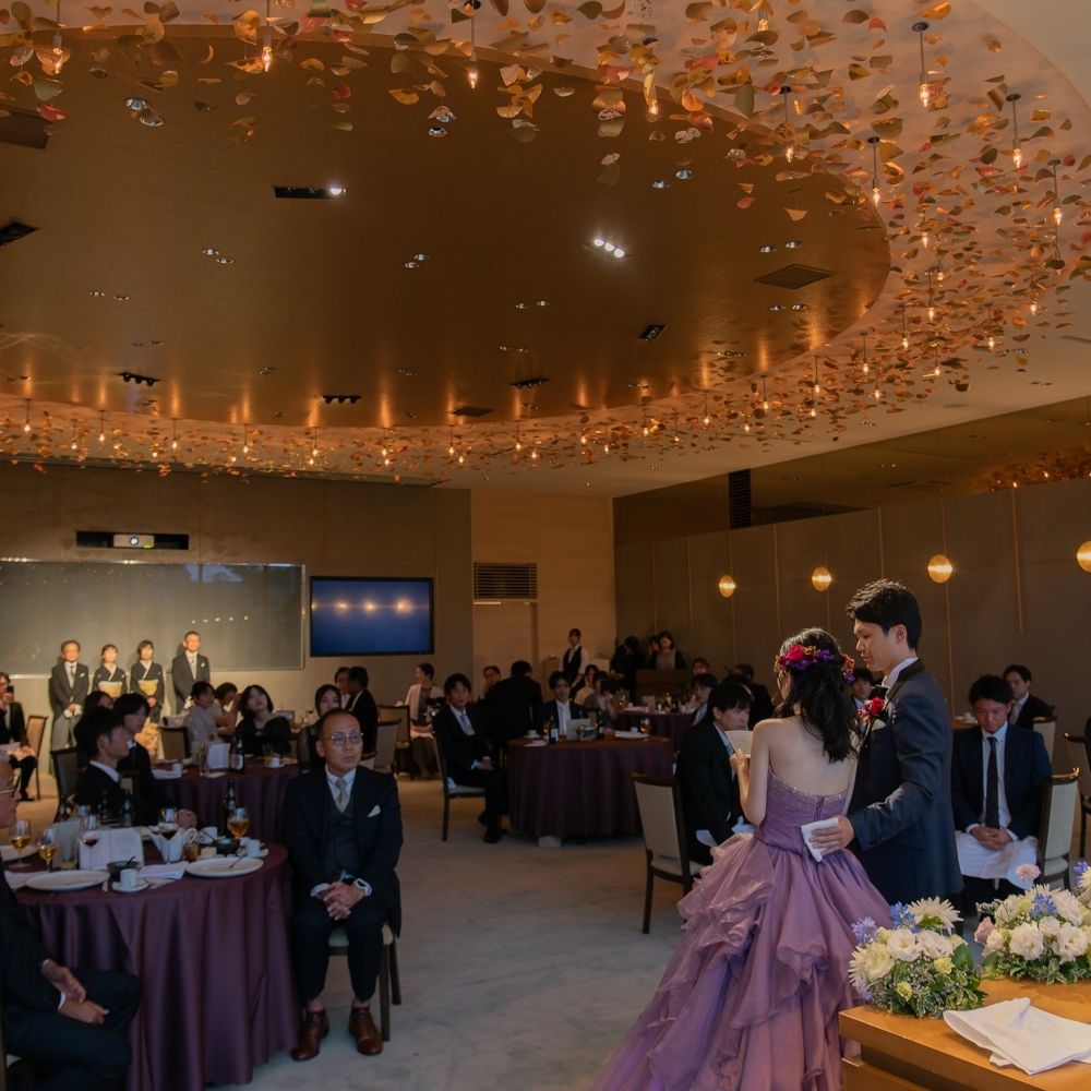 披露宴パーティのカバー写真