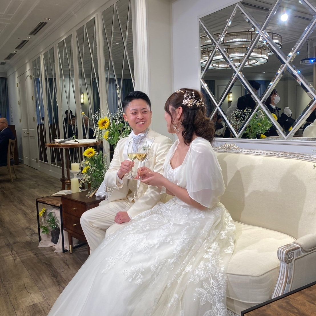 披露宴パーティのカバー写真