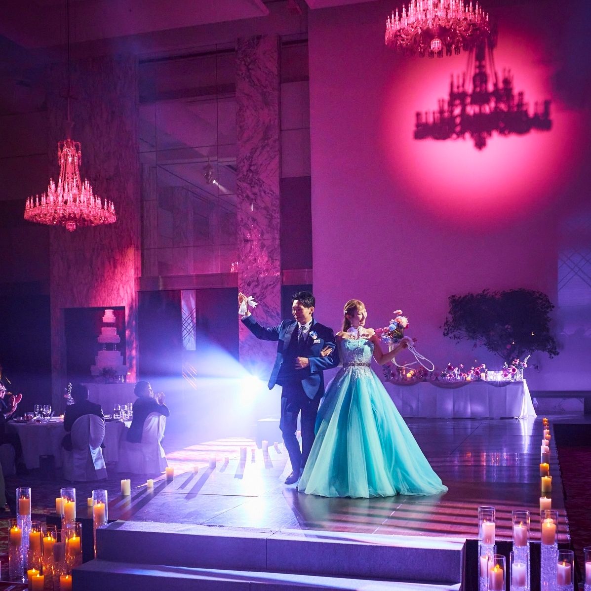 披露宴パーティのカバー写真